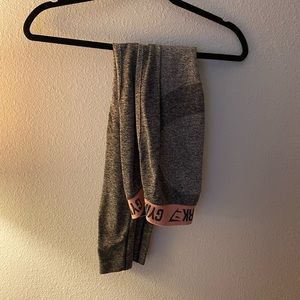 Grey and pink gym shark leggings